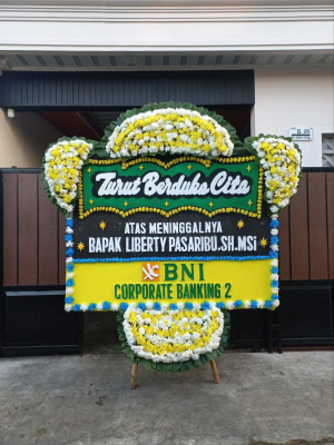 Papan Bunga Duka di Sukarena